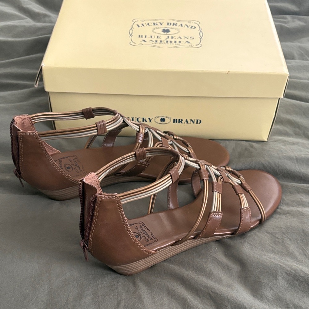 Lucky Brand Tan Multi-Strap Sandals